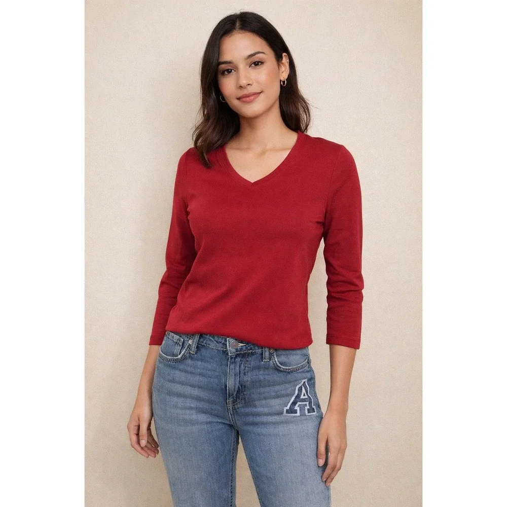 ⭐️St. John's bay Chic & Comfortable 100% Cotton Red‎ V- Neck Top 3/4 Sleeve  S